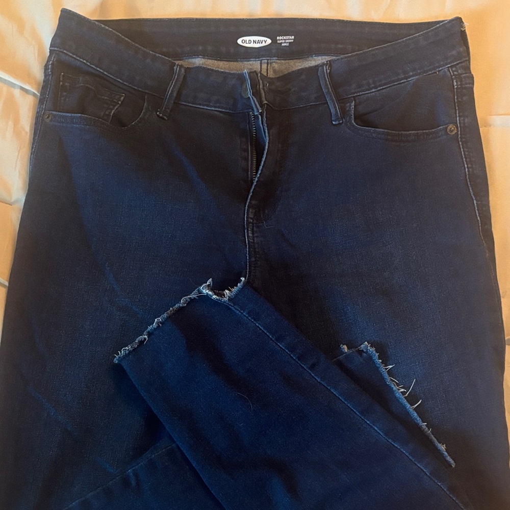 Old Navy Women's Dark Blue Skinny Jeans